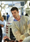 3x09-002.jpg