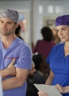 3x09-003.jpg