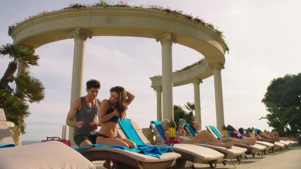 VampireDiariesWorld-dot-nl_FamousInLove2x01-0094.jpg VampireDiariesWorld-dot-nl_FamousInLove2x01-0094.jpg