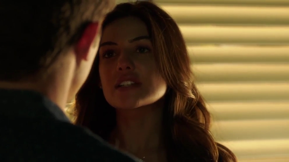 VampireDiariesWorld-dot-nl_FamousInLove2x01-0577.jpg