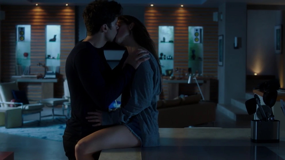 VampireDiariesWorld-dot-nl_FamousInLove2x02-1022.jpg VampireDiariesWorld-dot-nl_FamousInLove2x02-1022.jpg