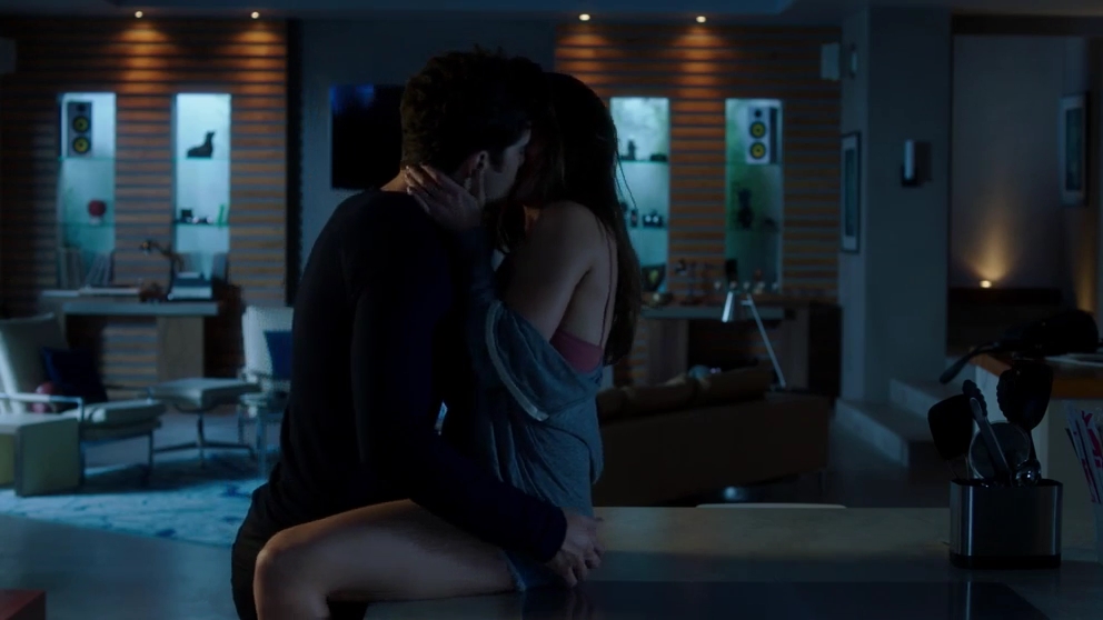 VampireDiariesWorld-dot-nl_FamousInLove2x02-1078.jpg VampireDiariesWorld-dot-nl_FamousInLove2x02-1078.jpg