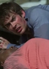 VampireDiariesWorld-dot-org_Lost-1x01PilotPart1-00004.jpg