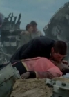 VampireDiariesWorld-dot-org_Lost-1x01PilotPart1-00025.jpg