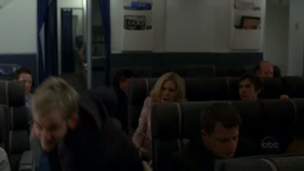 VampireDiariesWorld-dot-org_Lost-1x02PilotPart2-00004.jpg