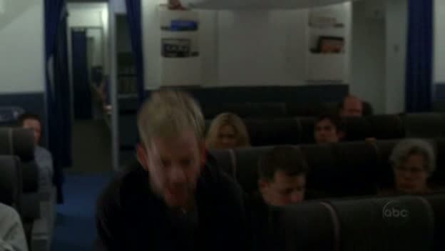 VampireDiariesWorld-dot-org_Lost-1x02PilotPart2-00005.jpg