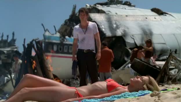 VampireDiariesWorld-dot-org_Lost-1x02PilotPart2-00011.jpg