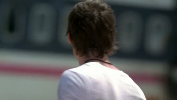 VampireDiariesWorld-dot-org_Lost-1x02PilotPart2-00022.jpg
