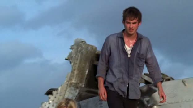 VampireDiariesWorld-dot-org_Lost-1x02PilotPart2-00060.jpg