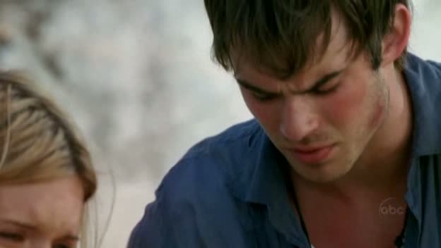 VampireDiariesWorld-dot-org_Lost-1x02PilotPart2-00096.jpg
