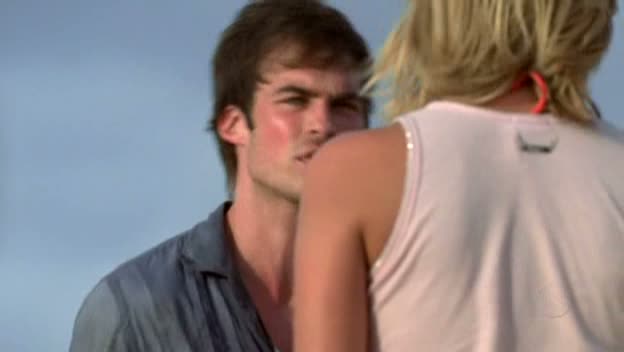 VampireDiariesWorld-dot-org_Lost-1x02PilotPart2-00116.jpg