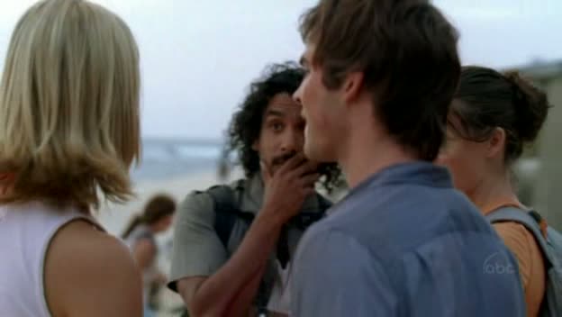 VampireDiariesWorld-dot-org_Lost-1x02PilotPart2-00138.jpg