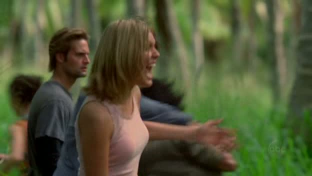 VampireDiariesWorld-dot-org_Lost-1x02PilotPart2-00180.jpg