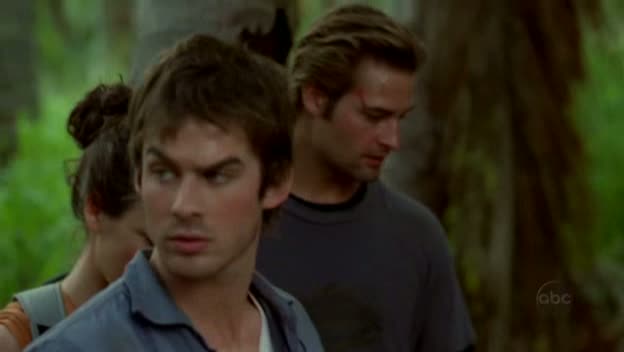 VampireDiariesWorld-dot-org_Lost-1x02PilotPart2-00210.jpg