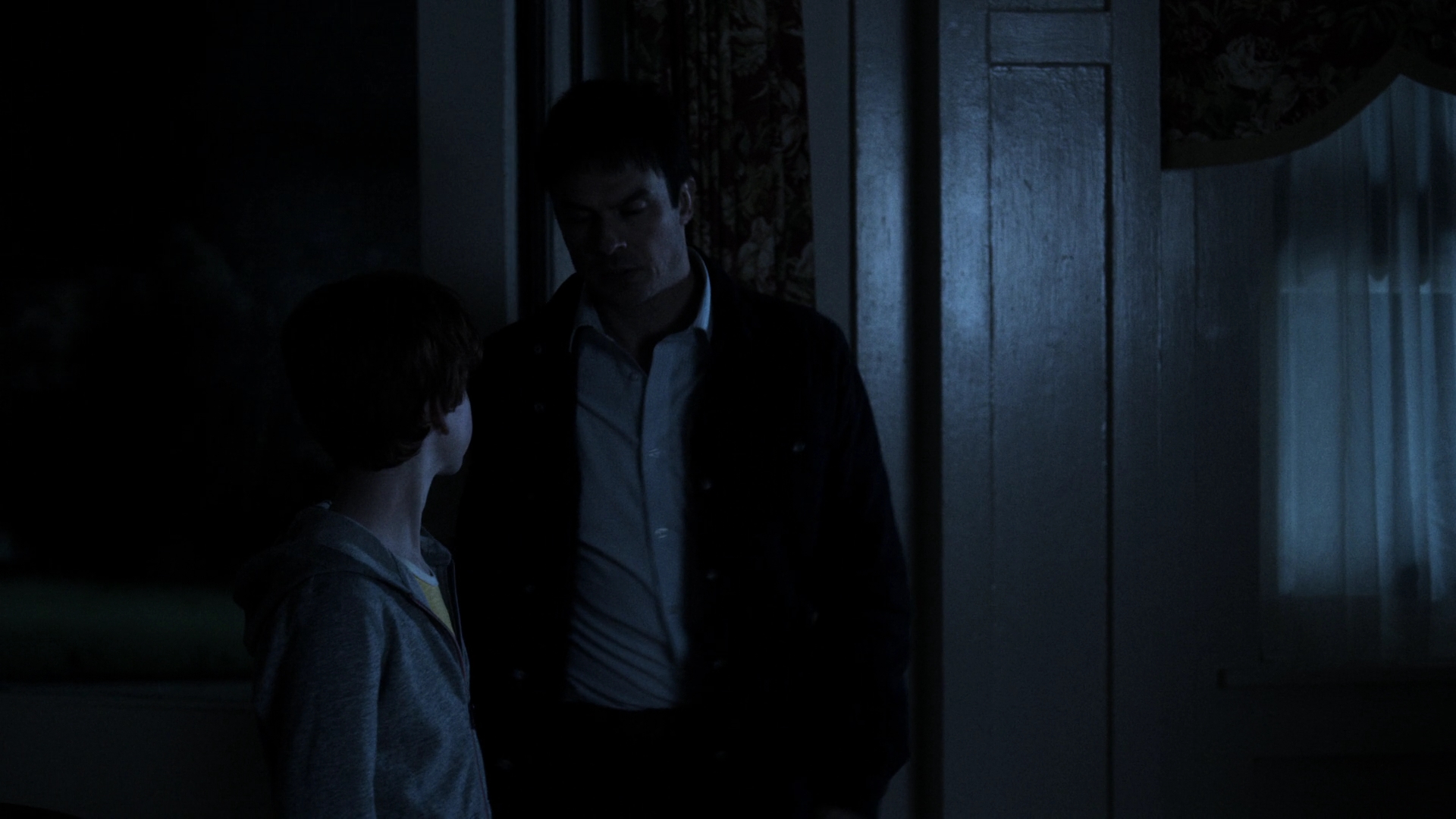 VampireDiariesWorld-dot-nl_V-Wars1x10-3995.jpg VampireDiariesWorld-dot-nl_V-Wars1x10-3995.jpg