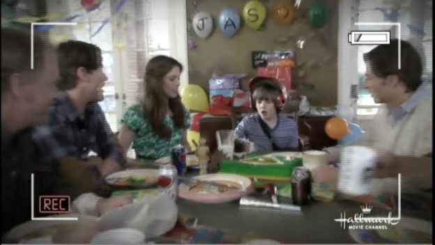 VampireDiariesWorld_dot_nl-ShuffletonsBarbershop1054.jpg