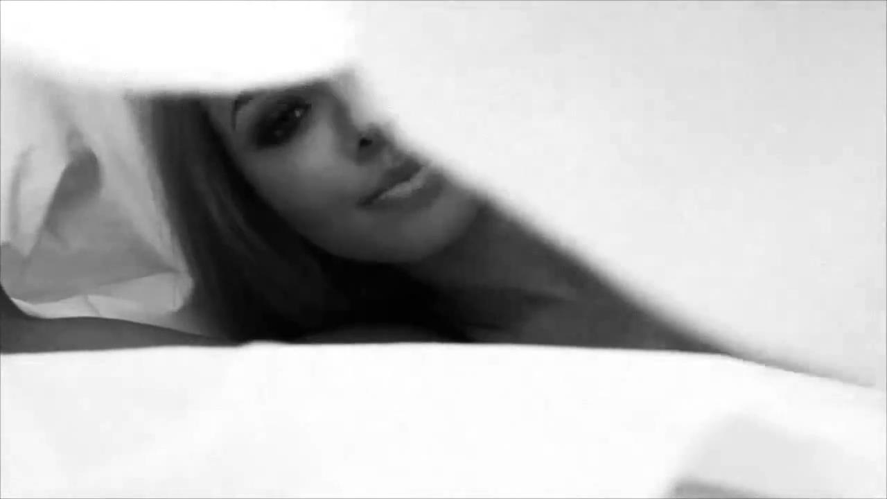 VampireDiariesWorld-dot-org_PowerLyricsVideo0224.jpg
