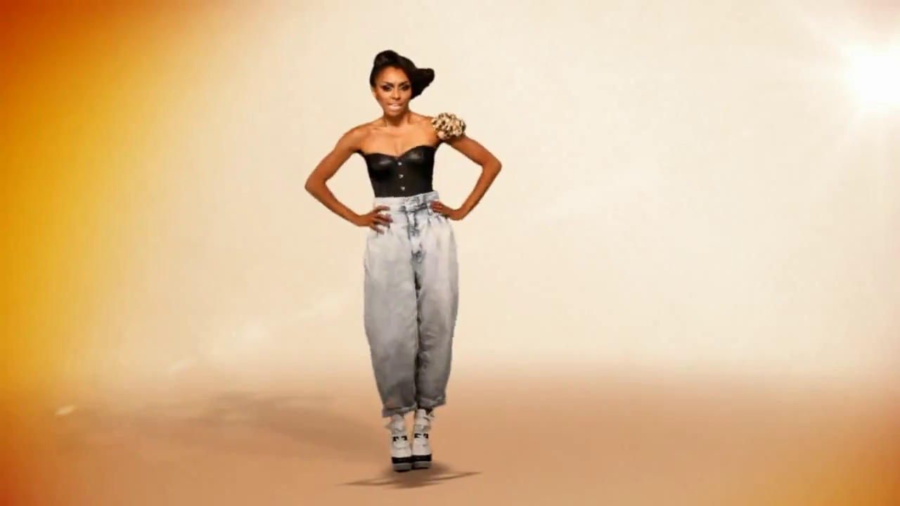 VampireDiariesWorld_dot_org-Sassy00141.png