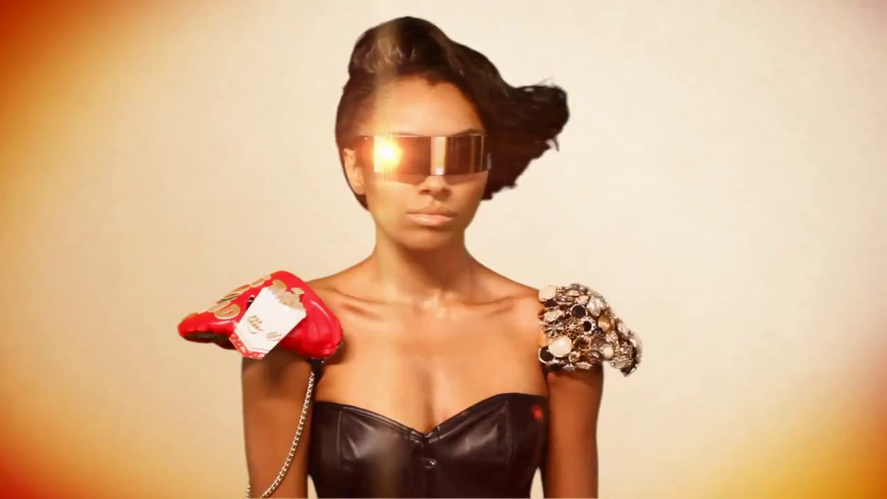 VampireDiariesWorld_dot_org-Sassy00227.png