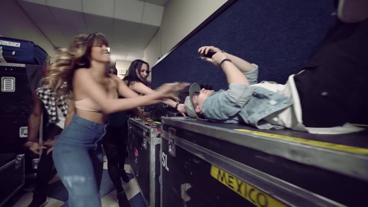 VampireDiariesWorld-dot-NL_KatGraham-Sometimes0103.jpg VampireDiariesWorld-dot-NL_KatGraham-Sometimes0103.jpg