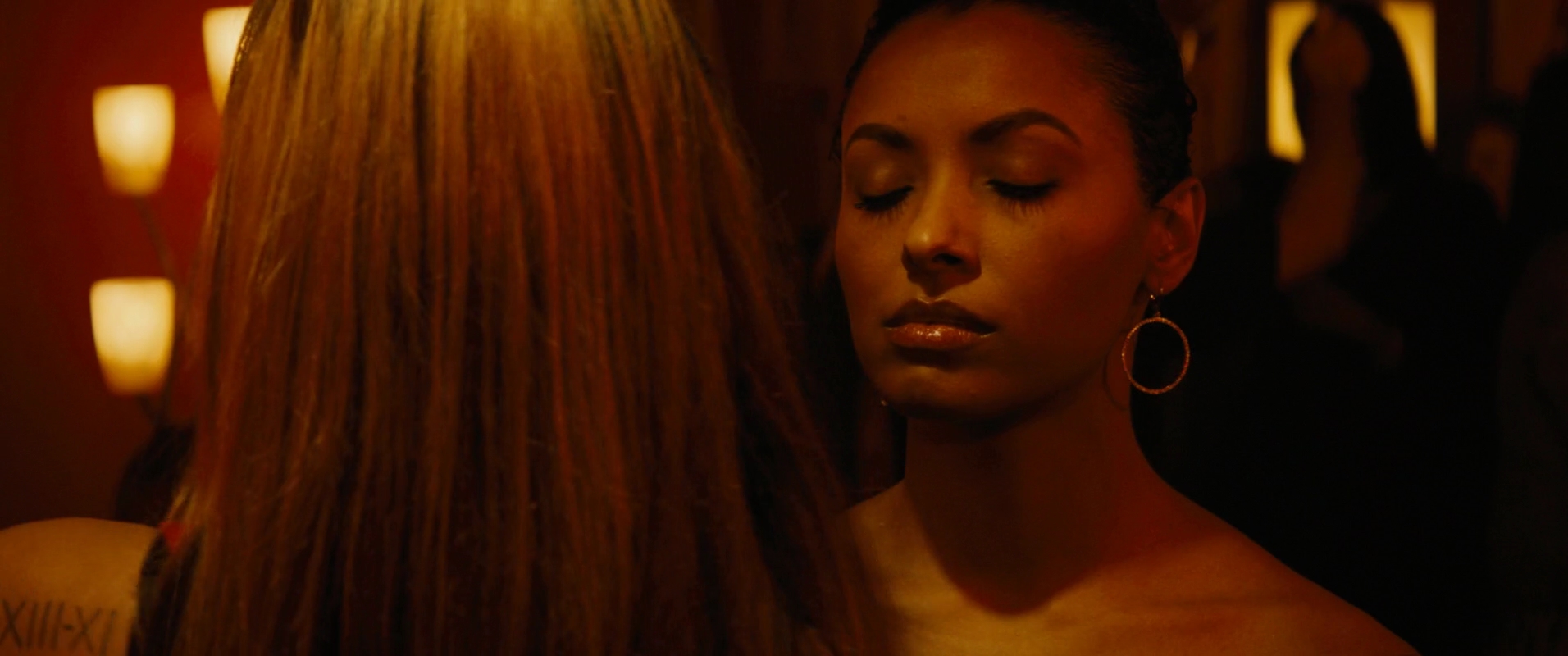 VampireDiariesWorld-dot-org_AllEyezonMe6438.jpg