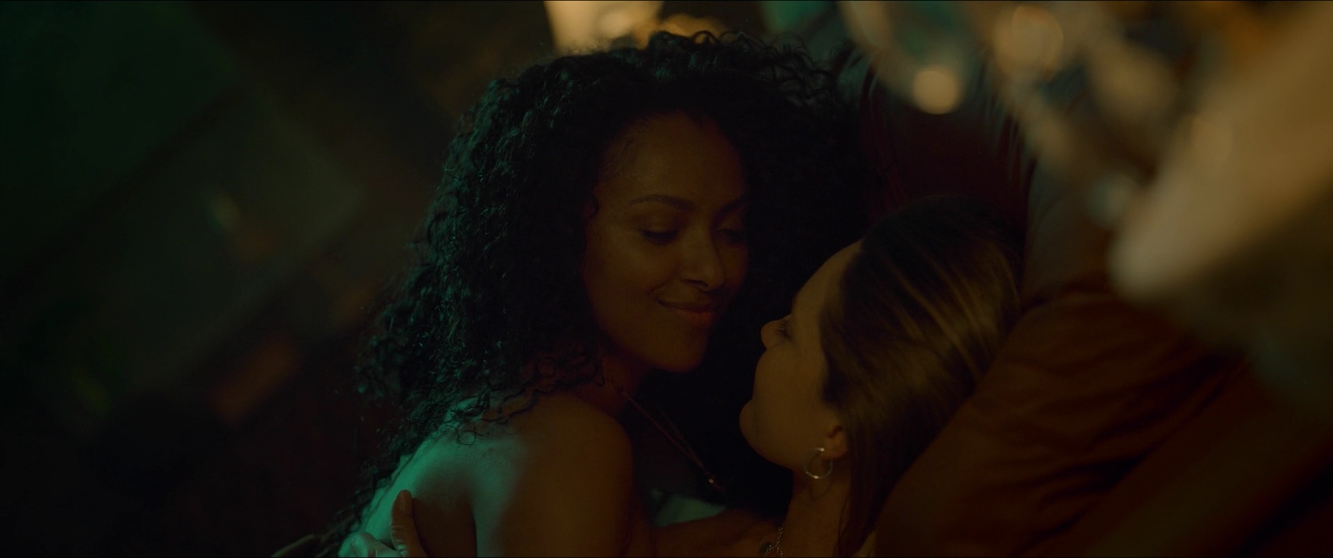 vampirediariesworld-dot-nl_Heatwave2354.jpg