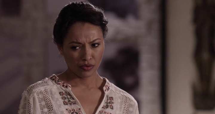 Charmed-Online-dot-nl_TheHolidayCalendar3208.jpg Charmed-Online-dot-nl_TheHolidayCalendar3208.jpg