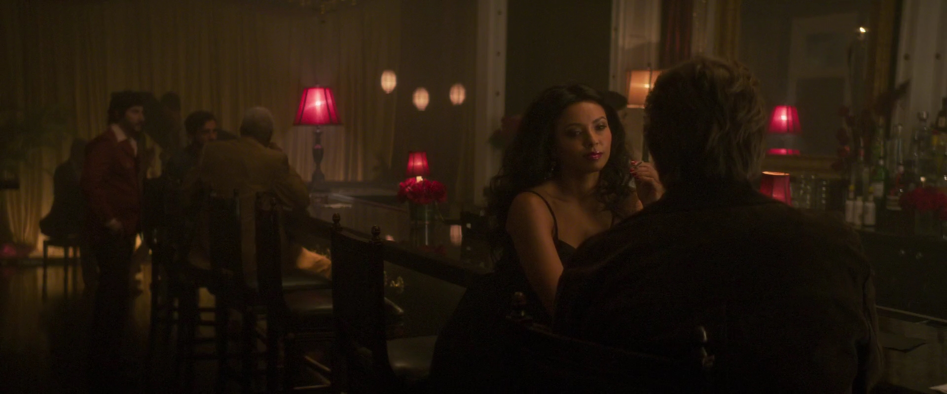 VampireDiariesWorld-dot-nl_ThePoisonRose2931.jpg