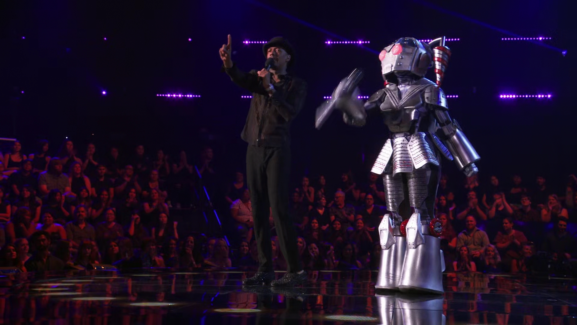 VampireDiariesWorld-MaskedSinger8x04-0293.jpg VampireDiariesWorld-MaskedSinger8x04-0293.jpg