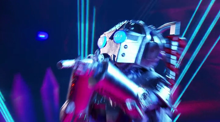 VampireDiariesWorld-TheMaskedSinger8x05-0329.jpg