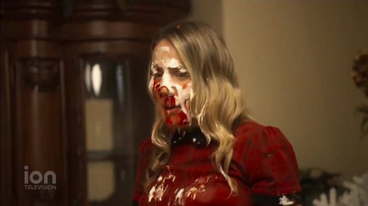 VampireDiariesWorld-dot-nl_ABeautyAndTheBeastChristmas1696.jpg
