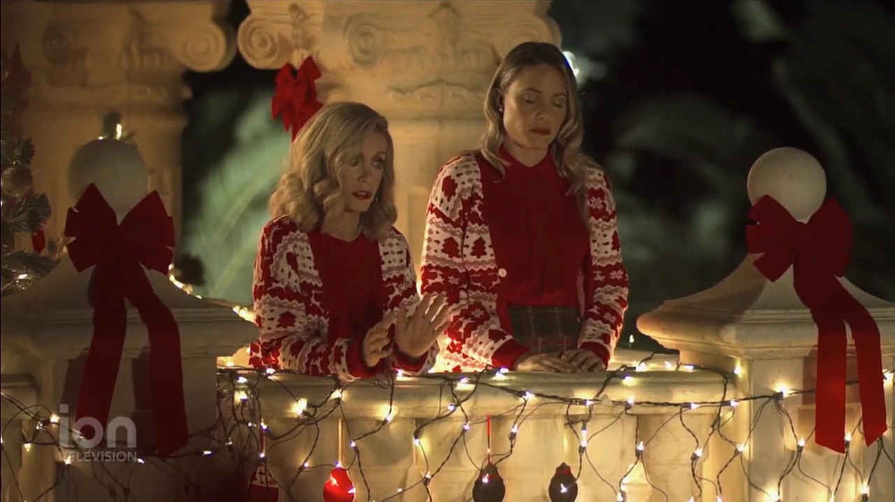 VampireDiariesWorld-dot-nl_ABeautyAndTheBeastChristmas3282.jpg