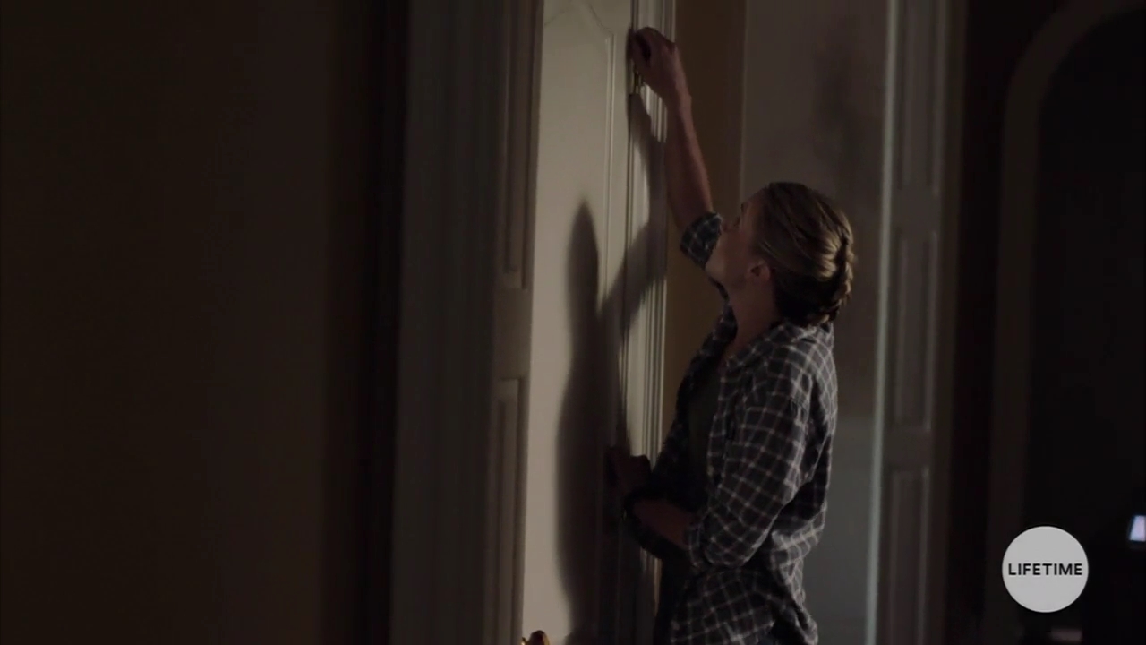 VampireDiariesWorld-dot-nl_MommyMurderGroup3760.jpg