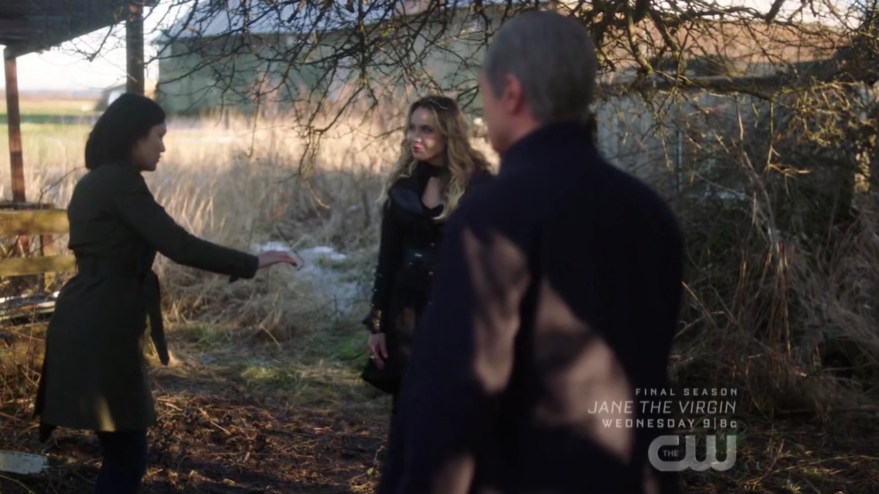 VampireDiariesWorld-dot-nl_Charmed1x17-0201.jpg