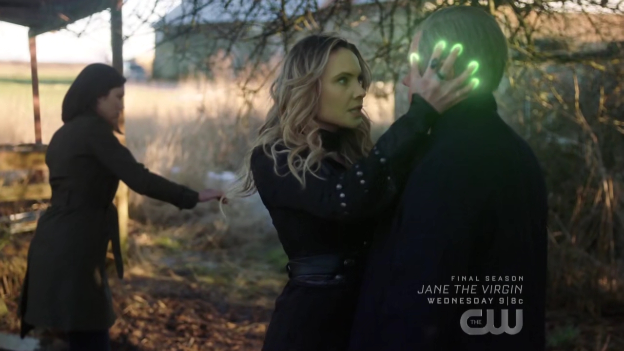 VampireDiariesWorld-dot-nl_Charmed1x17-0207.jpg