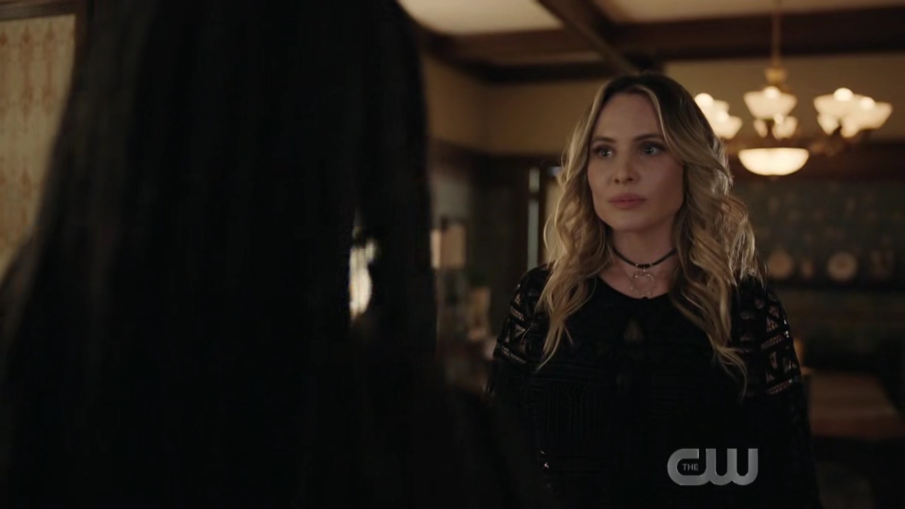 VampireDiariesWorld-dot-nl_Charmed1x17-0323.jpg