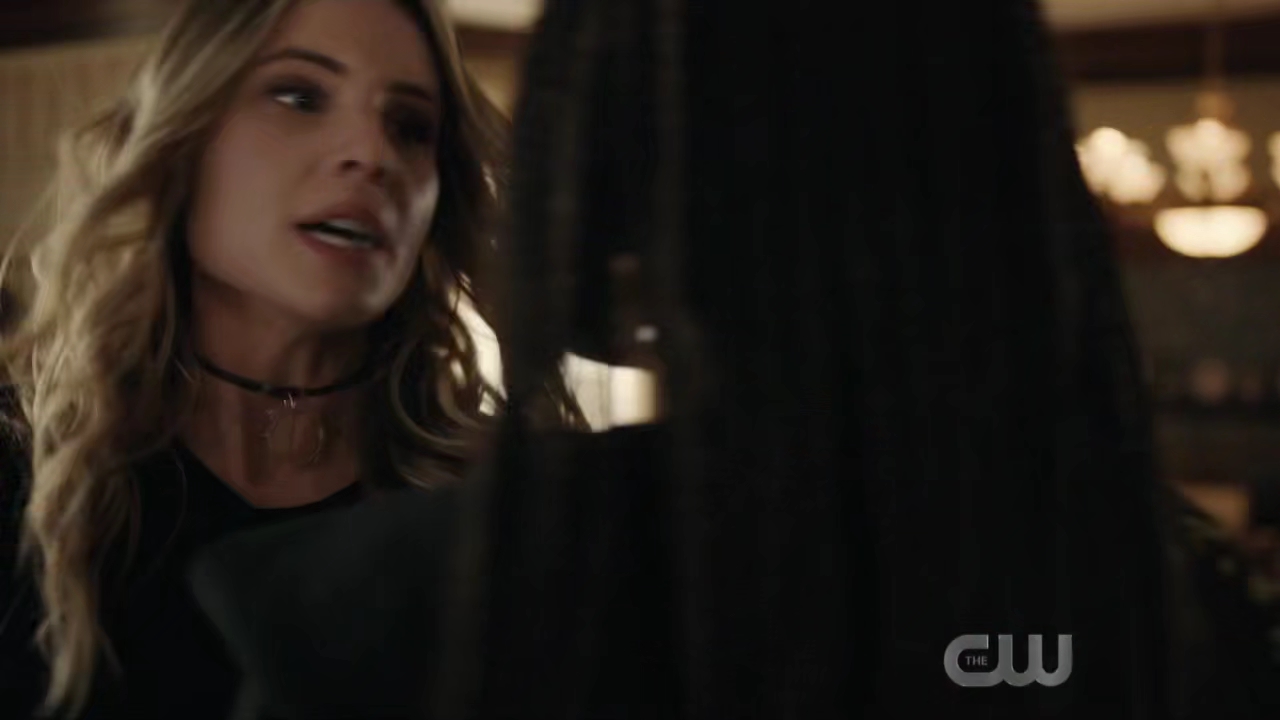 VampireDiariesWorld-dot-nl_Charmed1x17-0330.jpg