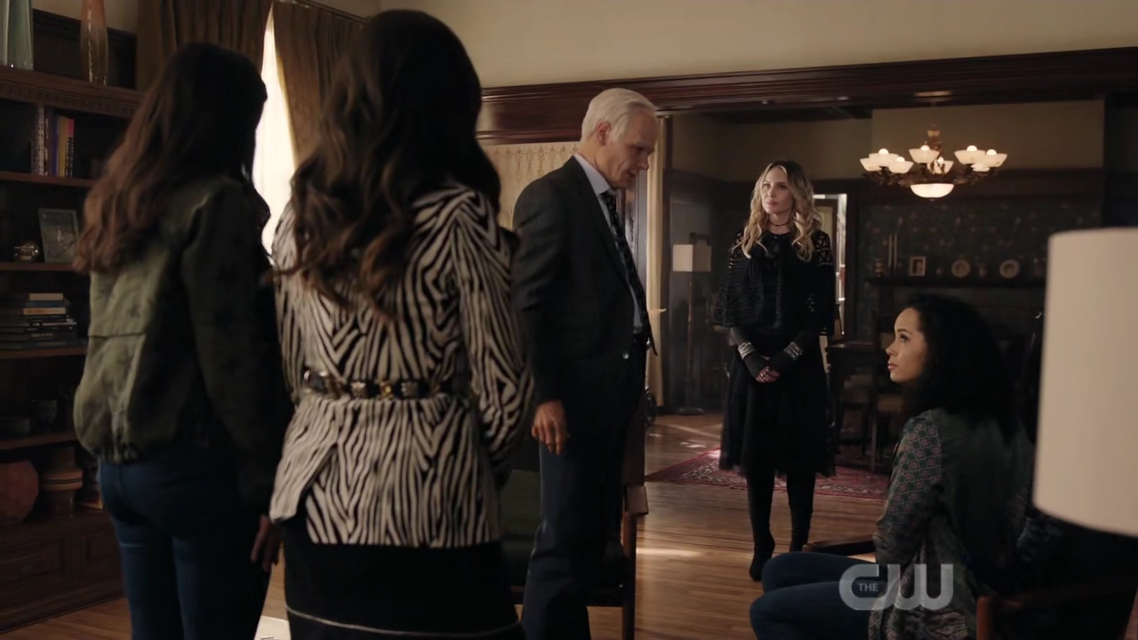 VampireDiariesWorld-dot-nl_Charmed1x17-0361.jpg