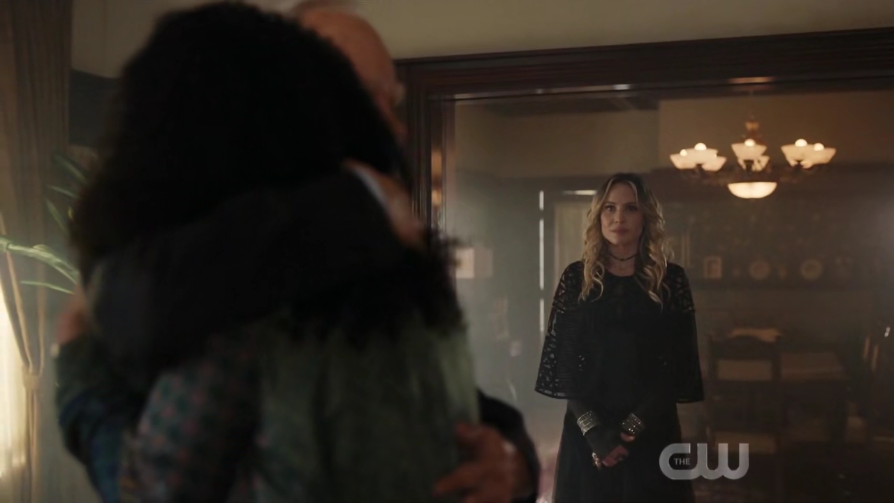 VampireDiariesWorld-dot-nl_Charmed1x17-0366.jpg