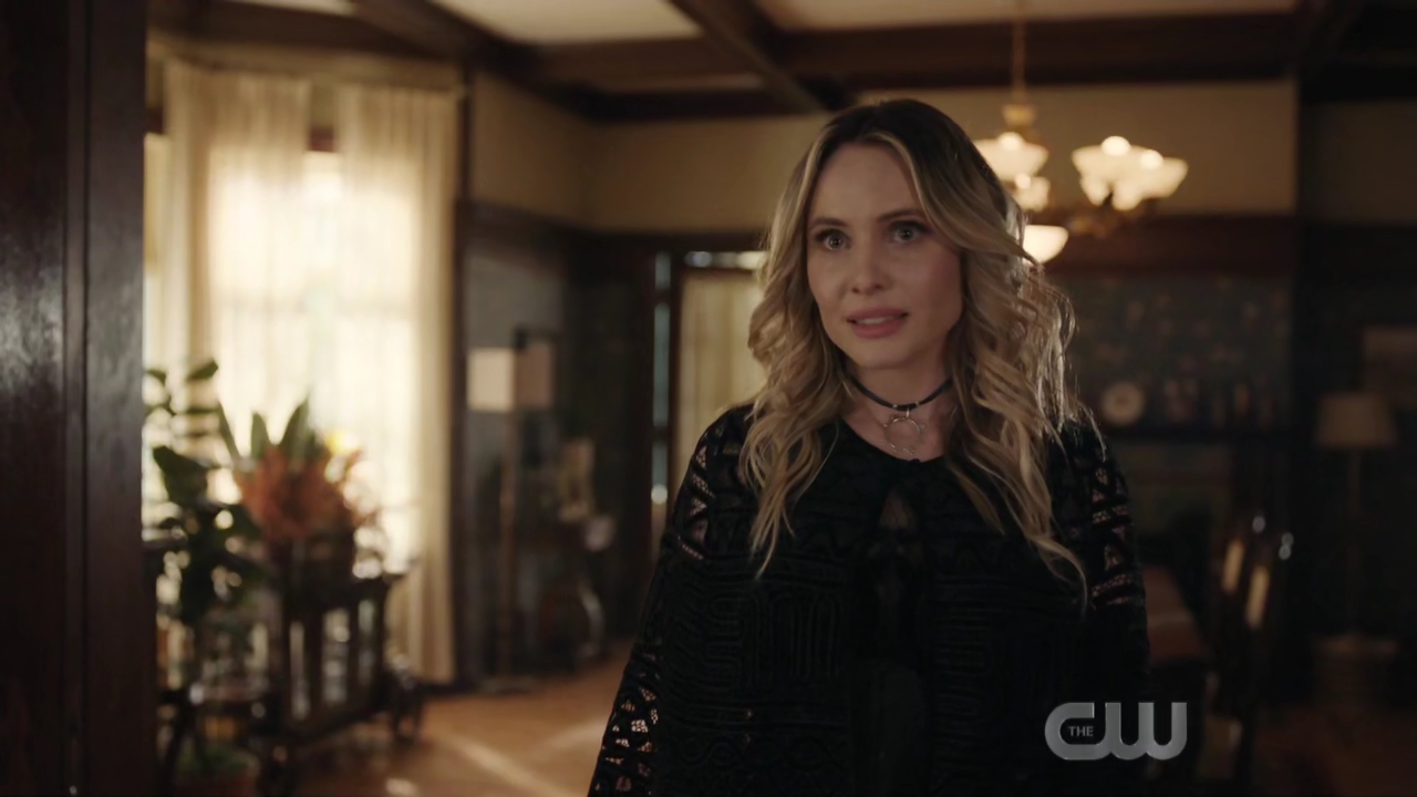 VampireDiariesWorld-dot-nl_Charmed1x17-0381.jpg
