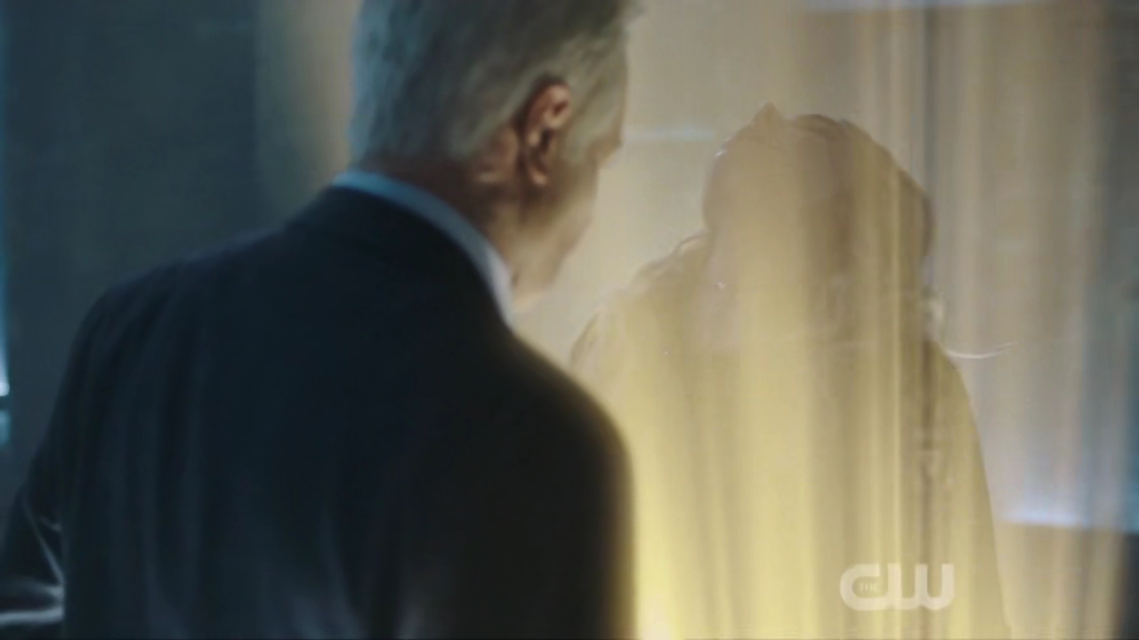 VampireDiariesWorld-dot-nl_Charmed1x17-0416.jpg
