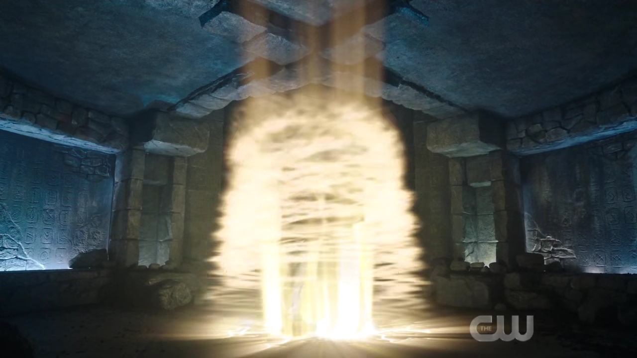 VampireDiariesWorld-dot-nl_Charmed1x17-0422.jpg