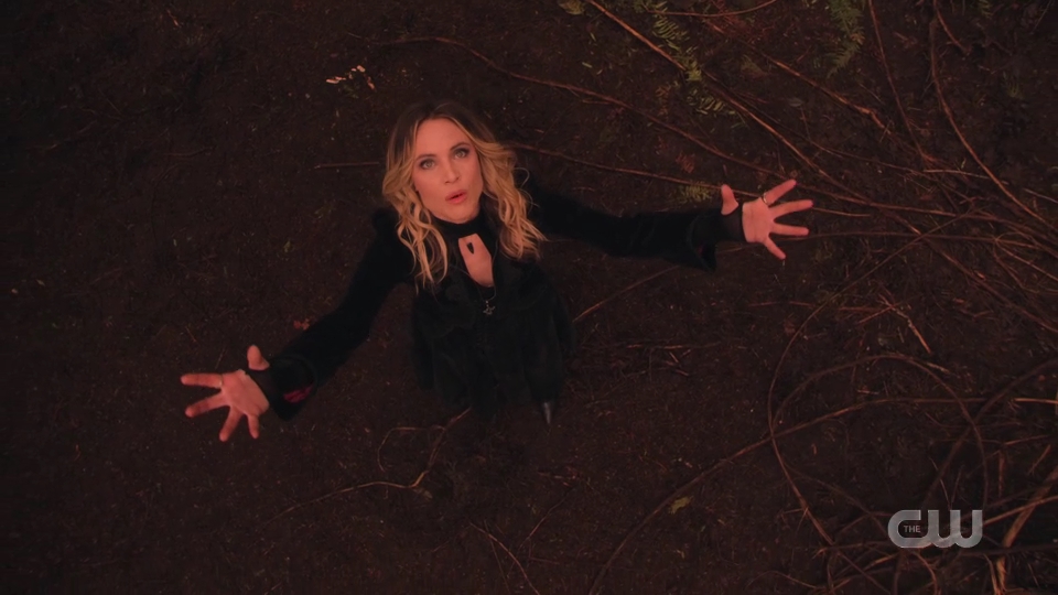 VampireDiariesWorld-dot-nl_Charmed1x21-0563.jpg