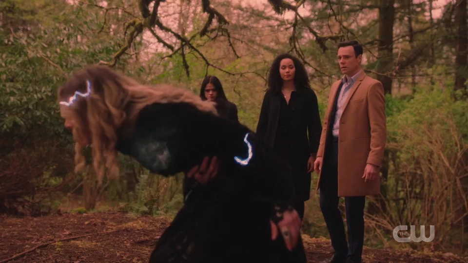 VampireDiariesWorld-dot-nl_Charmed1x21-0582.jpg
