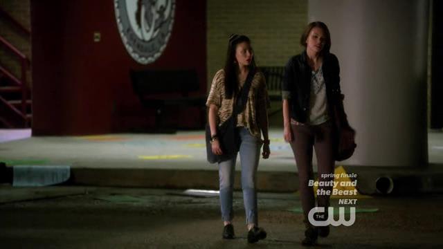 VampireDiariesWorld-dot-org_StarCrossedS01E04-1652.jpg