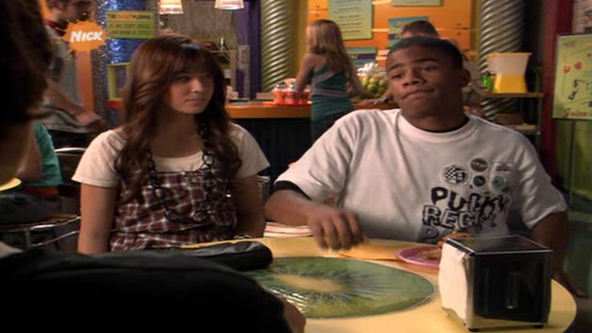 VampireDiariesWorld_dot_nl-UnfabulousS0E02-0268.jpg VampireDiariesWorld_dot_nl-UnfabulousS0E02-0268.jpg