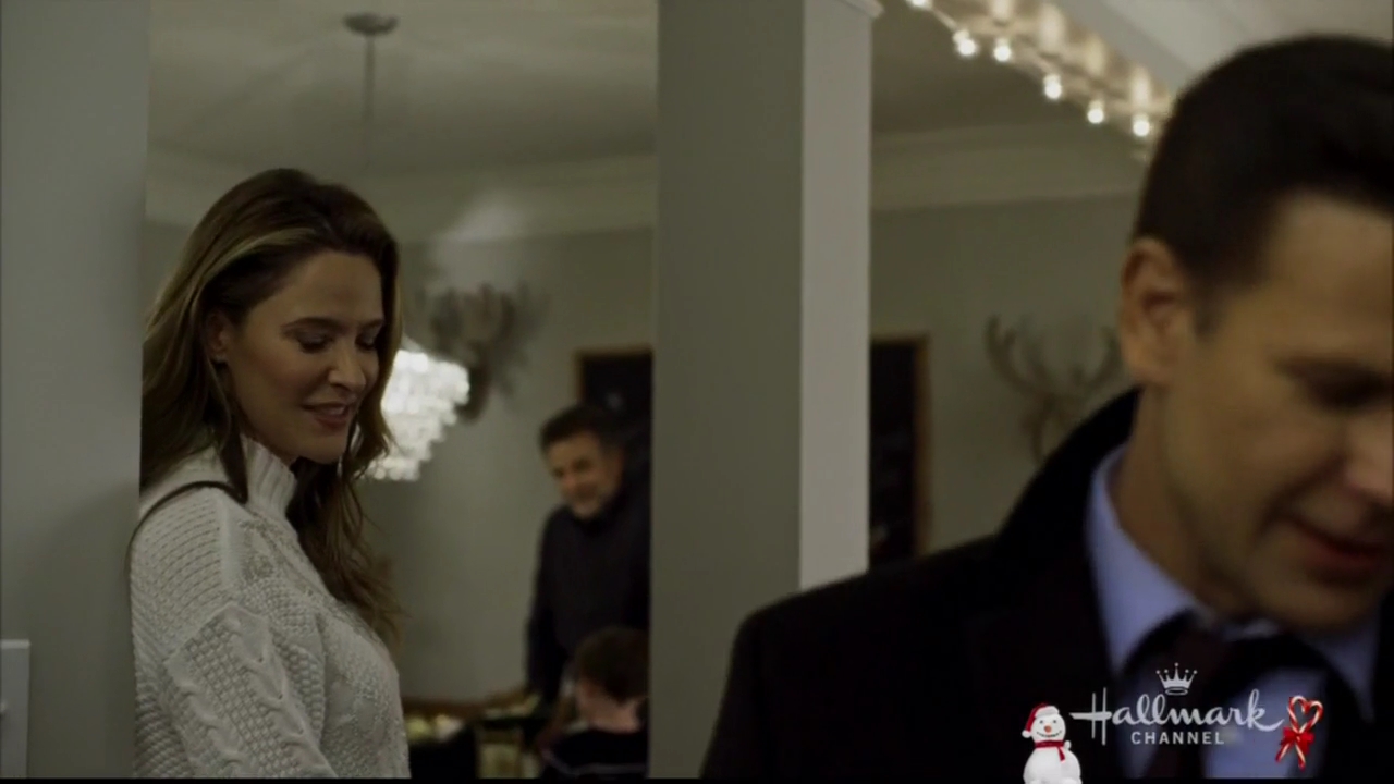 VampireDiariesWorld-dot-nl_ChristmasWishesAndMistletoeKisses05127.jpg VampireDiariesWorld-dot-nl_ChristmasWishesAndMistletoeKisses05127.jpg