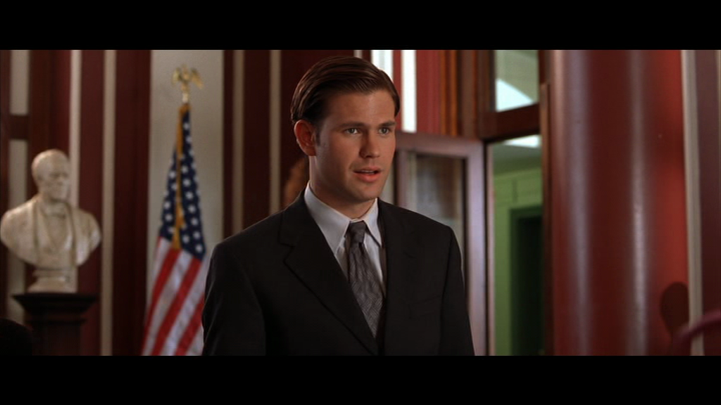 VampireDiariesWorld-dot-org_LegallyBlonde_Captures00608.png