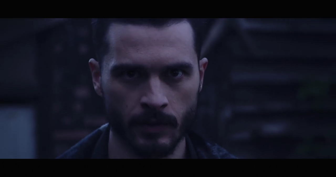 VampireDiariesWorld-dot-nl_MichaelMalarkey-Mongrels0433.jpg
