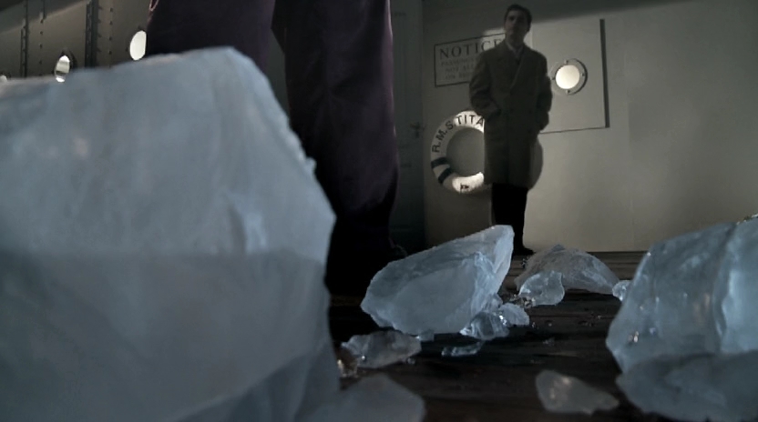 VampireDiariesWorld_dot-nl-CuriosityInsideTheTitanic1122.jpg